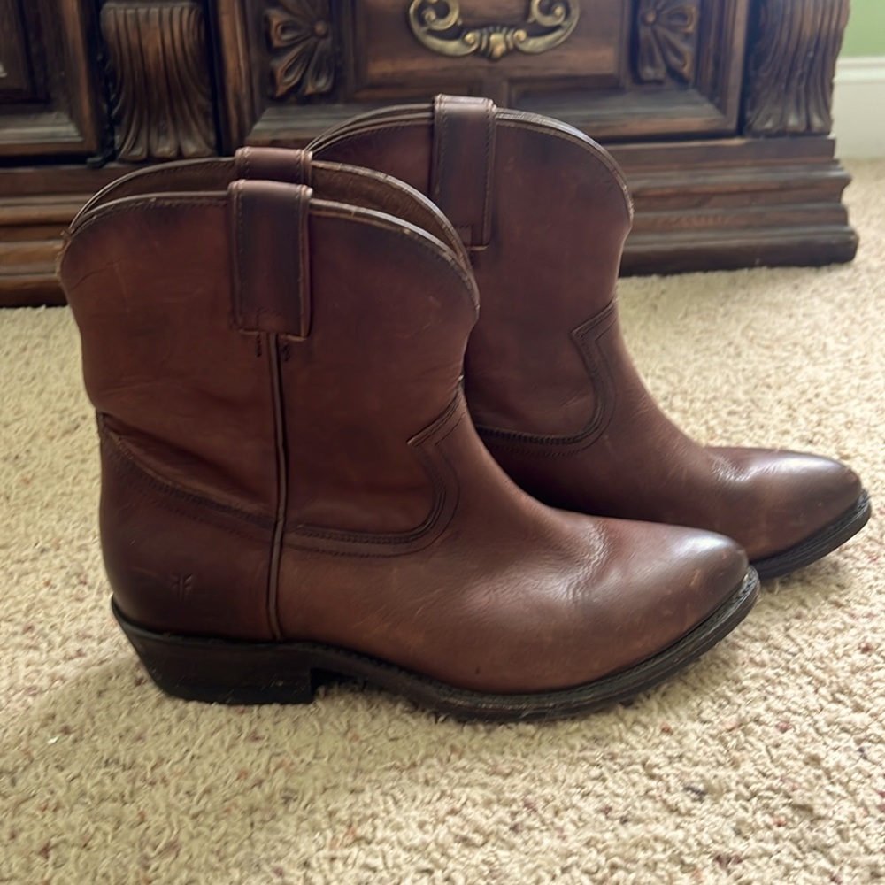 Frye Billy Short Boots size 10